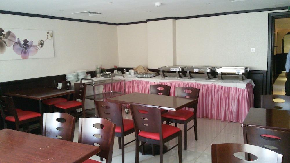 Rush Inn Hotel Dubai Dış mekan fotoğraf